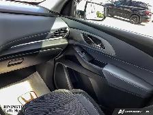 2020 Chevrolet Traverse AWD 4dr LT Cloth w-1LT - Photo 2
