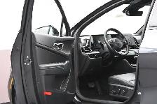 2023 Kia Sportage X-Line Leather, Heated Seats/Wheel, Adaptive C - Photo 18
