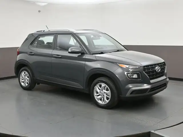 2025 Hyundai Venue Preferred Heated Seats/Wheel, LKA/Blindspot,