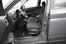 2025 Hyundai Venue Preferred Heated Seats/Wheel, LKA/Blindspot, - Photo 13