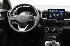 2025 Hyundai Venue Preferred Heated Seats/Wheel, LKA/Blindspot, - Photo 21