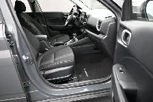 2025 Hyundai Venue Preferred Heated Seats/Wheel, LKA/Blindspot, - Photo 24