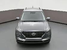 2025 Hyundai Venue Preferred Heated Seats/Wheel, LKA/Blindspot, - Photo 40