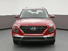 2025 Hyundai Venue Preferred Heated Seats/Wheel, LKA/Blindspot, - Photo 2