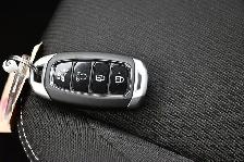 2025 Hyundai Venue Preferred Heated Seats/Wheel, LKA/Blindspot, - Photo 5