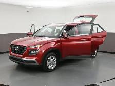 2025 Hyundai Venue Preferred Heated Seats/Wheel, LKA/Blindspot, - Photo 50