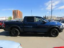 2022 Ram 1500 Classic Warlock 5.7L Hemi / 4x4 / 5'7' Box / Carpl - Photo 6