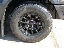 2022 Ram 1500 Classic Warlock 5.7L Hemi / 4x4 / 5'7' Box / Carpl - Photo 14