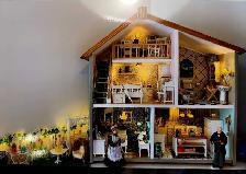 Maison de collection de figurines - Photo 2