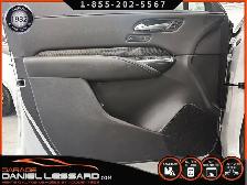 Cadillac XT4 SPORT, TOIT PANO, ACTIVE SAFETY PACK, TECH PACK 202 - Photo 12