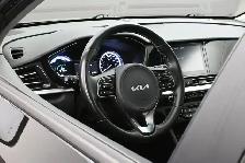 2022 Kia Niro EX Call 902-466-9550 Apple CarPlay/ Android Auto, - Photo 6