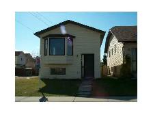Falconridge whole single house 3 bedroom den $ 2150/m  ut