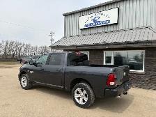2016 Ram 1500 Crew Cab 4x4 Sport 5.7L - Clean Title - Photo 2