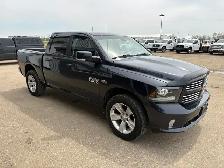 2016 Ram 1500 Crew Cab 4x4 Sport 5.7L - Clean Title - Photo 3