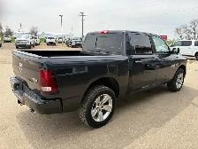 2016 Ram 1500 Crew Cab 4x4 Sport 5.7L - Clean Title - Photo 4