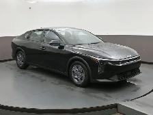 2026 Kia K4 LX HEATED SEATS | BACKUP CAMERA | LOW MILEAGE & MORE