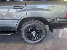 1998 Lexus LX 470 - Photo 11
