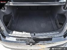 2019 BMW 3-Series 330i xDrive Sedan | LOADED | NO ACCIDENTS - Photo 11