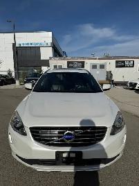 2015 Volvo XC60 T6 Platinum AWD : No Reported Accident - Photo 2