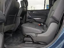 2025 Chevrolet Traverse 2LT AWD 2.5T | Panoramic Sunroof - Photo 30