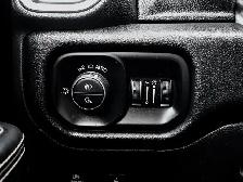 2022 Ram 1500 Laramie Sport 5.7L | Panoramic Sunroof - Photo 21