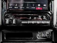 2022 Ram 1500 Laramie Sport 5.7L | Panoramic Sunroof - Photo 30