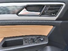 2023 Volkswagen Atlas Cross Sport V6 SEL Premium R-Lin - Photo 8