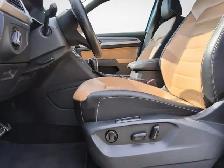2023 Volkswagen Atlas Cross Sport V6 SEL Premium R-Lin - Photo 10