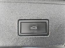 2023 Volkswagen Atlas Cross Sport V6 SEL Premium R-Lin - Photo 19