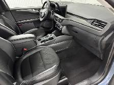 Ford Escape PHEV TA 2025 à vendre - Photo 23