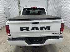 RAM 1500 Classic Express cabine d'équipe 4x4 caisse de 5 pi 7 po - Photo 9