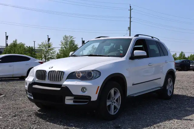2007 BMW X5 4.8i - LOW KM|PANOROOF|HEATED SEATS|ALLOYS