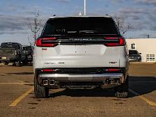 2026 GMC Acadia Denali - Photo 7