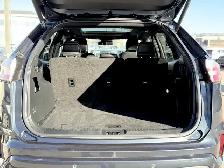2022 Ford Edge ST AWD | No Accidents | Hitch | B&O Audio - Photo 10