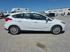 2018 Ford Focus - Photo 4