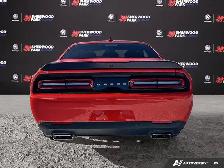 2022 Dodge Challenger Scat Pack 392 | HEATED & COOLED SEATS - Photo 5