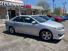 2014 Toyota Camry 4dr Sdn I4 Auto LE - Photo 4