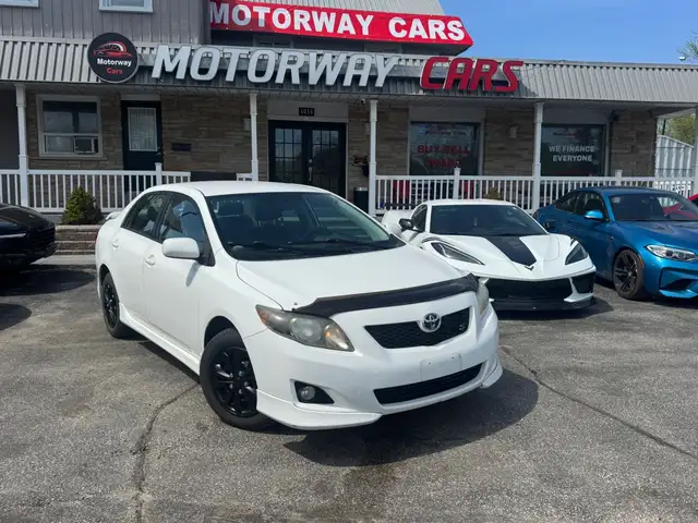 2010 Toyota Corolla 4dr Sdn S