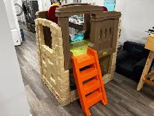 Step 2 playhouse with slide - MINT CONDITION $225 obo - Photo 2