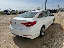 2015 Hyundai Sonata - Photo 4