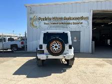 2015 Jeep WRANGLER UNLIMITED Sahara 4WD |Command Start | Heated - Photo 6