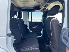 2015 Jeep WRANGLER UNLIMITED Sahara 4WD |Command Start | Heated - Photo 14