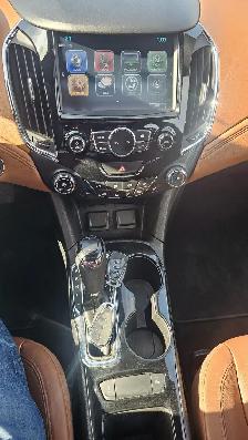 This Hatchback/Liftback/Notchback powered by a Diesel engine fea - Photo 18