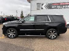 2017 Cadillac Escalade 4WD 4dr Premium Luxury - Photo 4