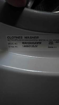 24 inch washing machine - still works but has minor issues - Photo 4
