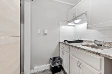C17 AP2 - 1 STUDIO | FULLY FURNISHED ALL UTILITIES INCLUDED - Photo 7