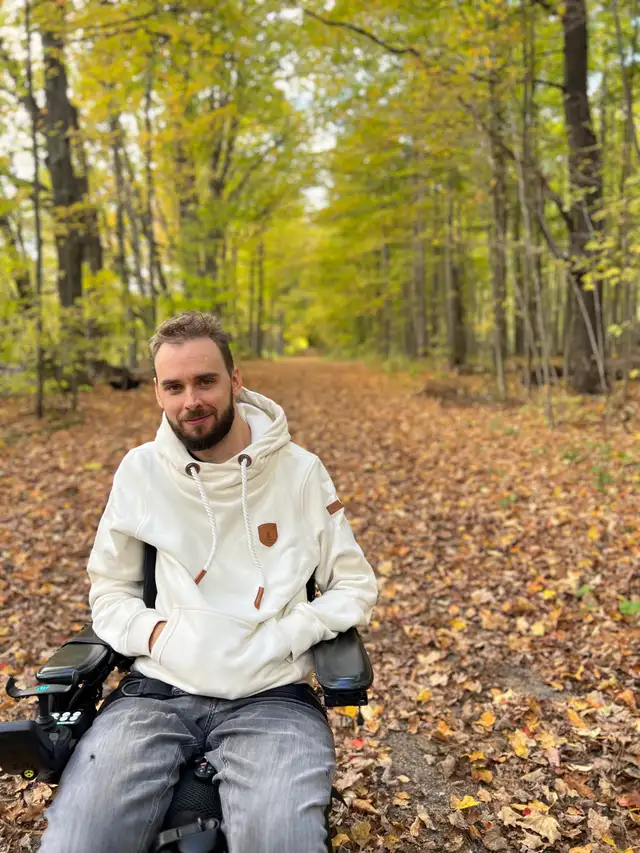 Caregiver in Burlington Needed