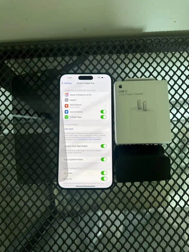 iPhone 15 pro max 256 gb 85% battery Airpods Pkg/Delivery