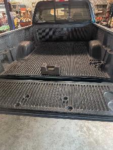 1997 Ford F-250LD - Photo 4