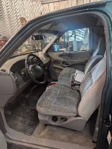 1997 Ford F-250LD - Photo 6